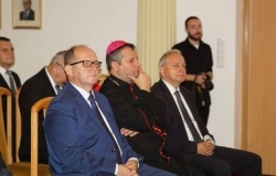 na fundamentach wiary