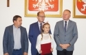 Burmistrz Mariusz Szewczyk wręczył stypendia artystyczne i sportowe