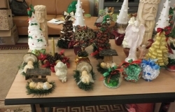 Kiermasz ozdób bożonarodzeniowych w Urzędzie Miejskim w Dębicy