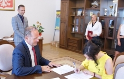 Nauczyciele odebrali akty mianowania i złożyli ślubowanie