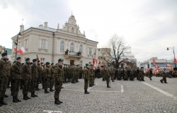 Przyrzeczenie strzeleckie młodzieży z Dębicy