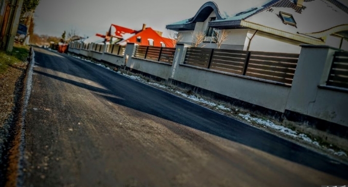 Nowy asfalt na ulicy Budzisz