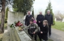 Złożyli kwiaty na grobie Jerzego  Żuławskiego