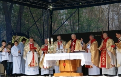 Uroczystości patriotyczno – religijne na Górze Śmierci