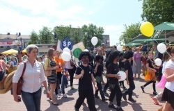 Dni Dębicy 2015 - Barwny Korowód i prezentacje dębickich szkół - FOTOREPORTAŻ