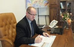 Czat z burmistrzem Mariuszem Szewczykiem - 04.04. 2016 od g. 18.00. Zapraszamy!